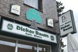 Andre und Gudrun Tomassini verabschieden sich als Wirte des Bistros und Cafés „Dicker Baum“ von ihren Gästen
