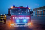 Feuerwehr-Einsatz: Flugzeugabsturz in Voßwinkel mit zwei Verletzten und Gefahrgut