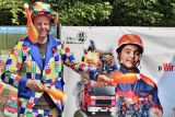 Feuerwehr-Fest in Wimbern mit Löschwasser und Mag(g)i(e)