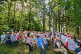 Waldgottesdienst: Ein Hochamt im wahrsten Sinne des Wortes