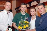 Jungschützenfest: Erst draußen den Königsadler und dann drinnen Freunde treffen