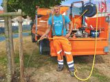 Bauhof-Gärtner Julian Rüsing: Trockene Sommer setzen den Bäumen in Wickede zu